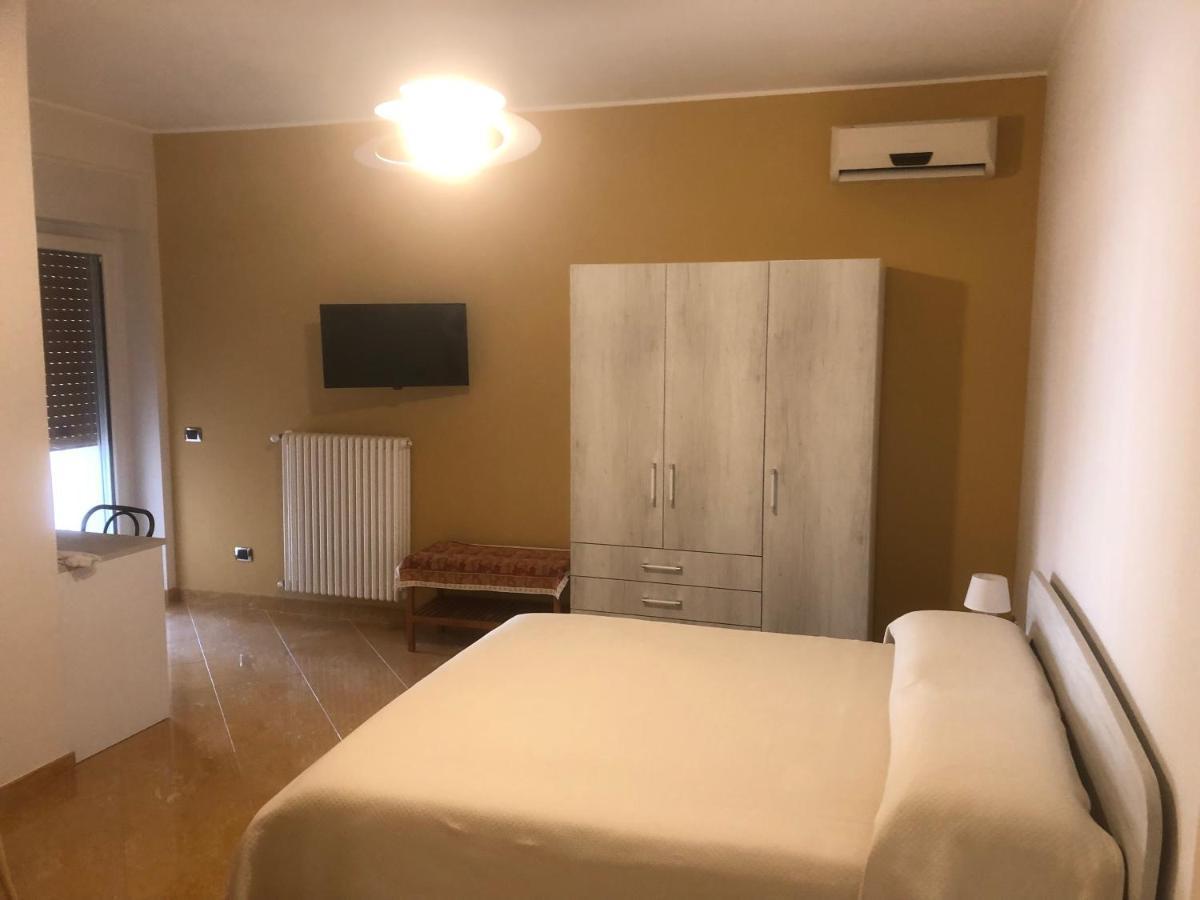 B&B Il Sogno Montescaglioso Bagian luar foto